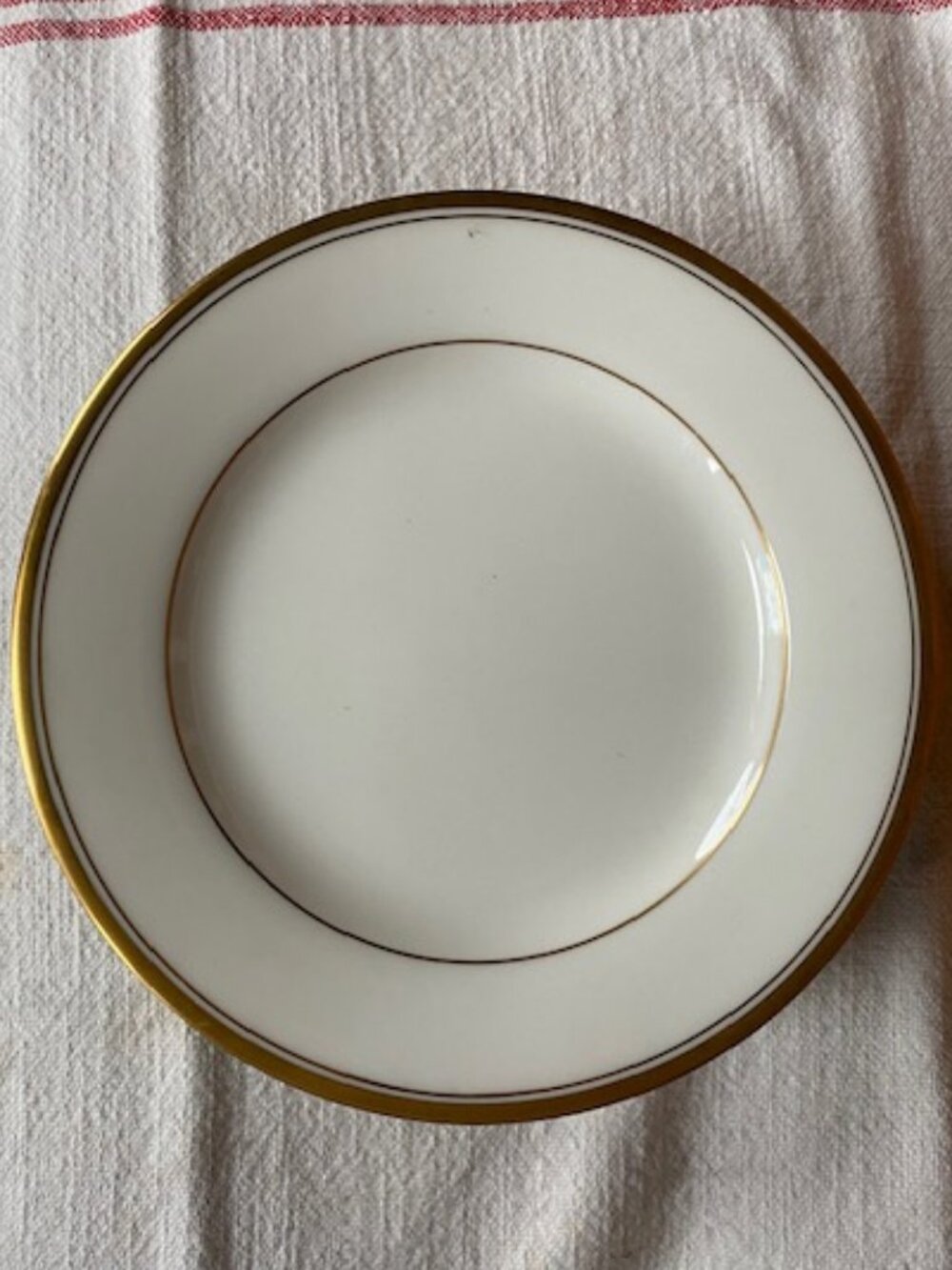 Set Of 8 Noritake Ivory China Linton Plate #7552 Gold Trim 6.25"